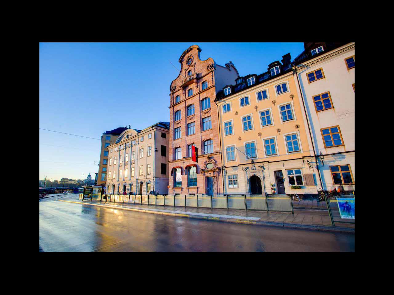 Sjöfartshuset - Utifrån