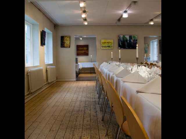 Skeppsholmens Krogkonst - Dukning inomhus